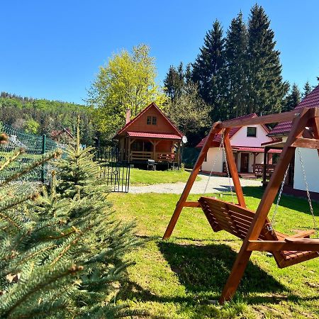 Stolove Chatki Radków Exterior foto