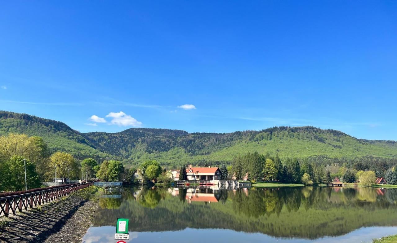 Stolove Chatki Radków Exterior foto
